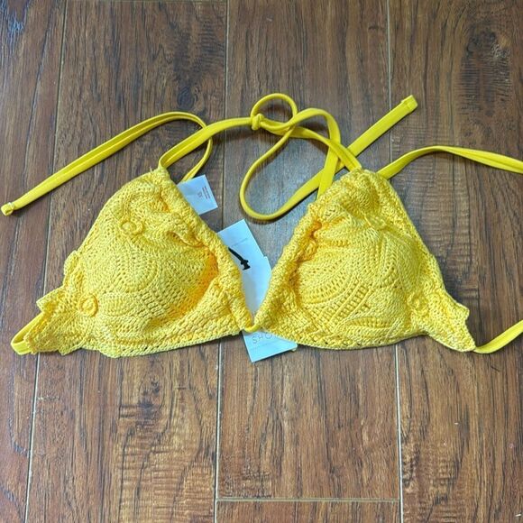 * NWT Shade & Shore Medium (8-10) Yellow Crochet Bikini Triangle Swim Top - Picture 2 of 9